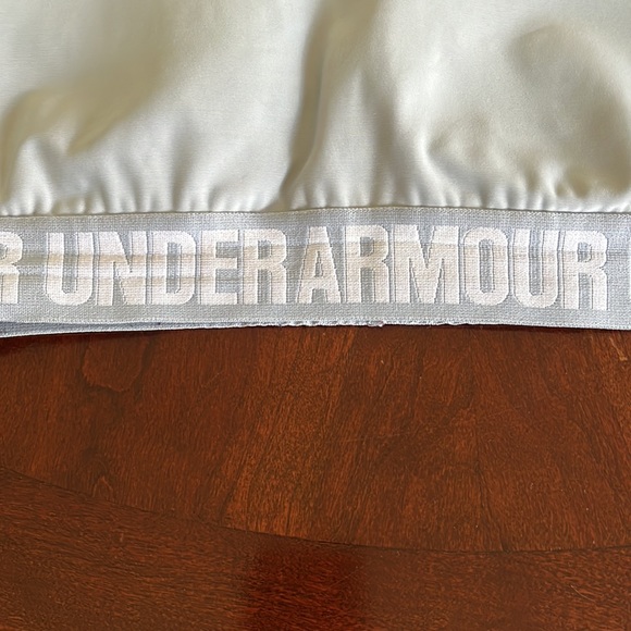 Under Armour Mid Crossback Light Grey Padded Sports Bra. Size S. - Picture 3 of 7
